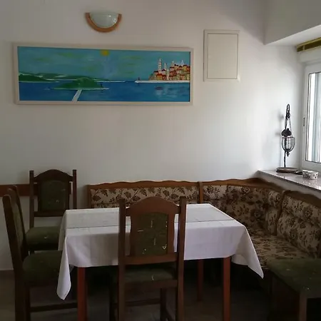 아파트 Burin Dvor