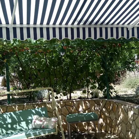 아파트 Burin Dvor *