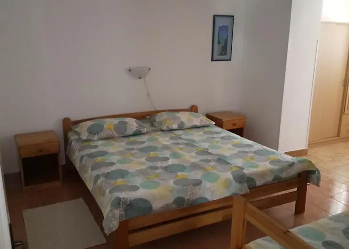 Apartman Burin Dvor